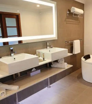 1200mm x 800mm by Luxe Mirrors, a Vanity Mirrors for sale on Style Sourcebook